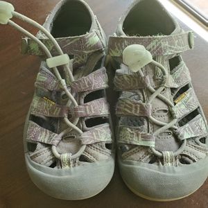 Boys Keen Newport H2